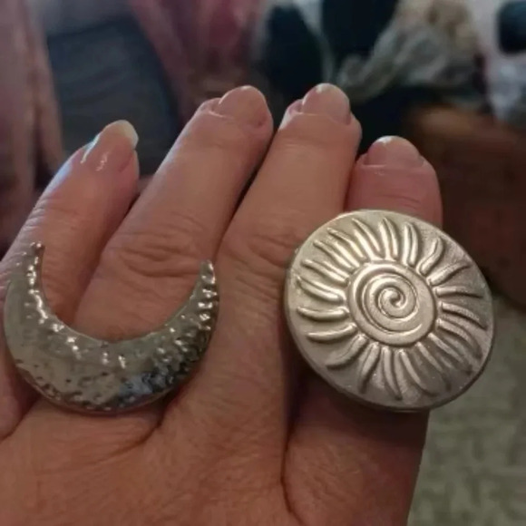 Soleil Moon Stainless Steel Waterproof Ring - Picture 8 of 8